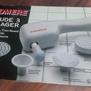 Windmere White Handheld Massager